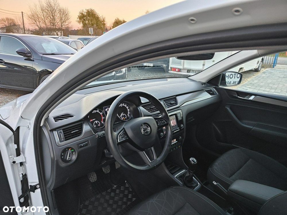 Skoda RAPID 1.0 TSI Clever - 9