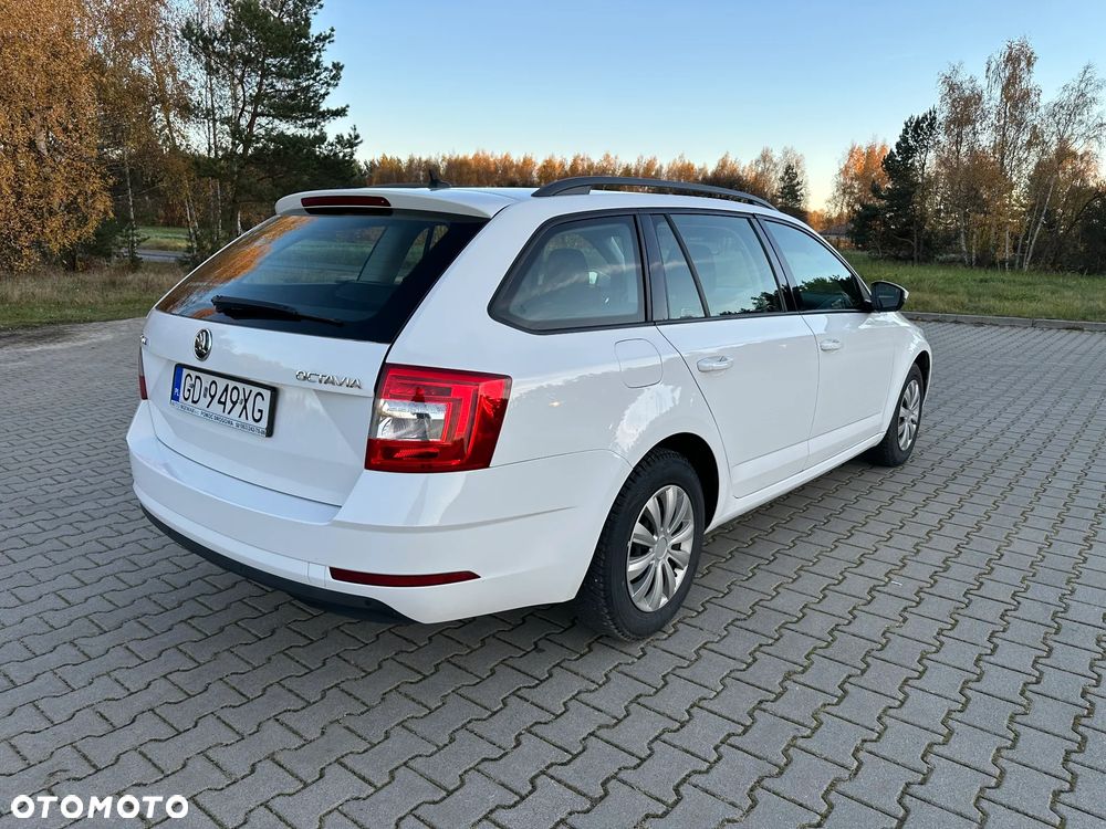 Skoda Octavia - 7