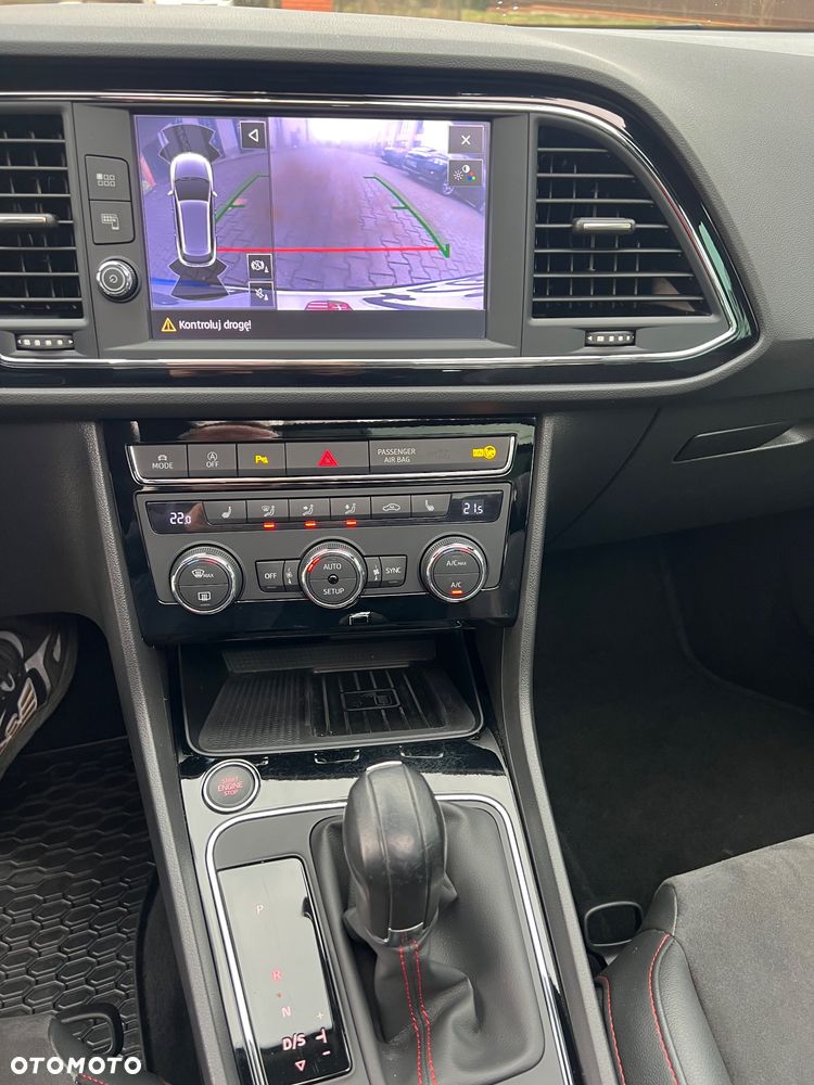 Seat Leon 1.5 eTSI OPF DSG FR Black Edition - 20