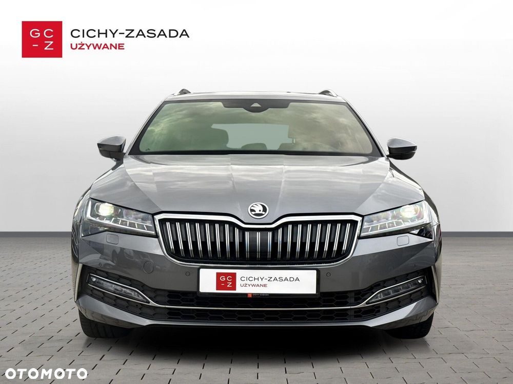 Skoda Superb 2.0 TSI 4x4 L&K DSG - 9