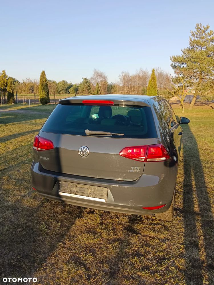 Volkswagen Golf 1.2 TSI BMT Start - 22