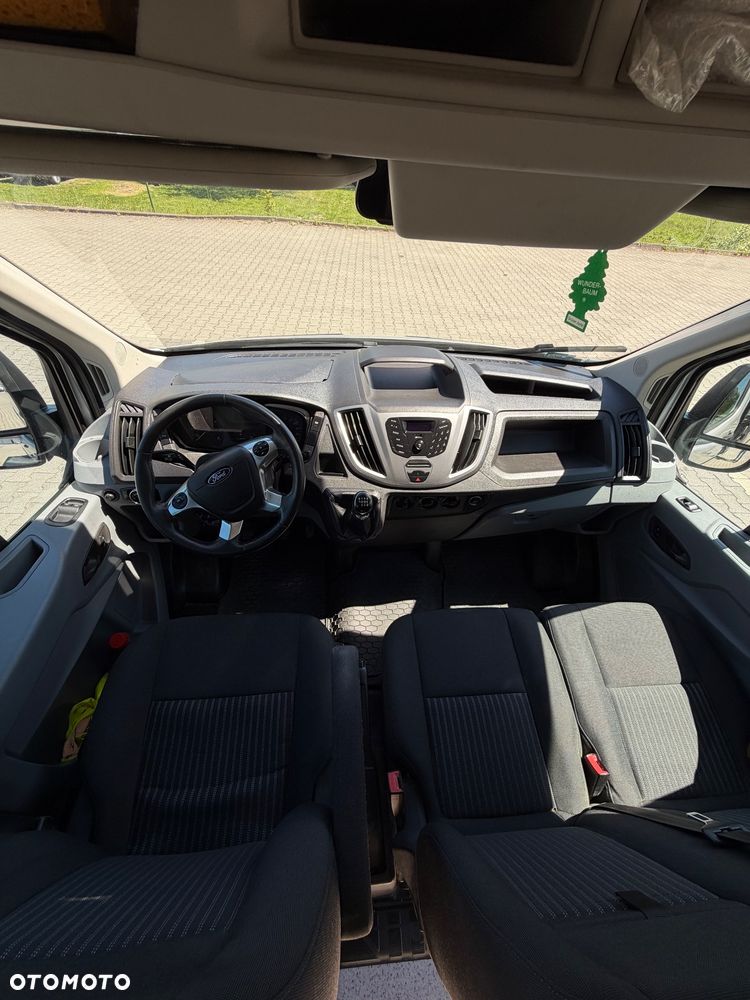 Ford Transit - 11
