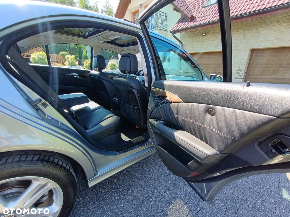 Mercedes-Benz Klasa E 300 BLUETEC Avantgarde - 34