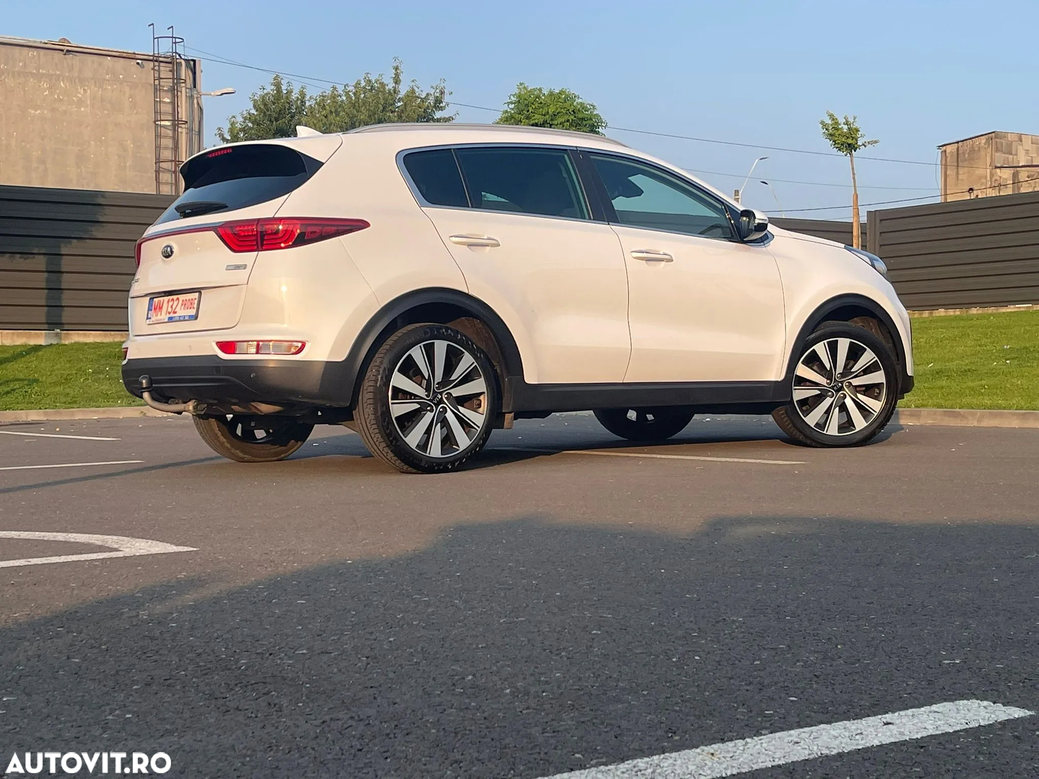 Kia Sportage 1.7 CRDI 2WD Dream-Team Edition - 32