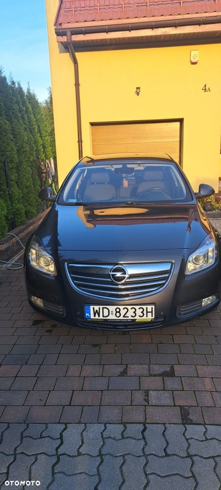 Opel Insignia - 1