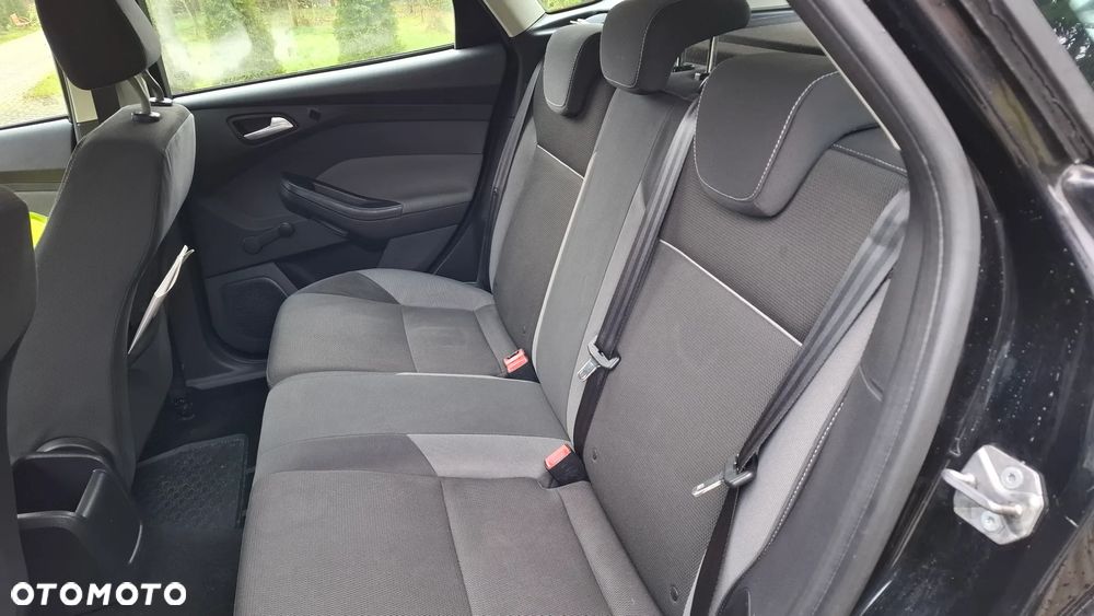 Ford Focus - 13
