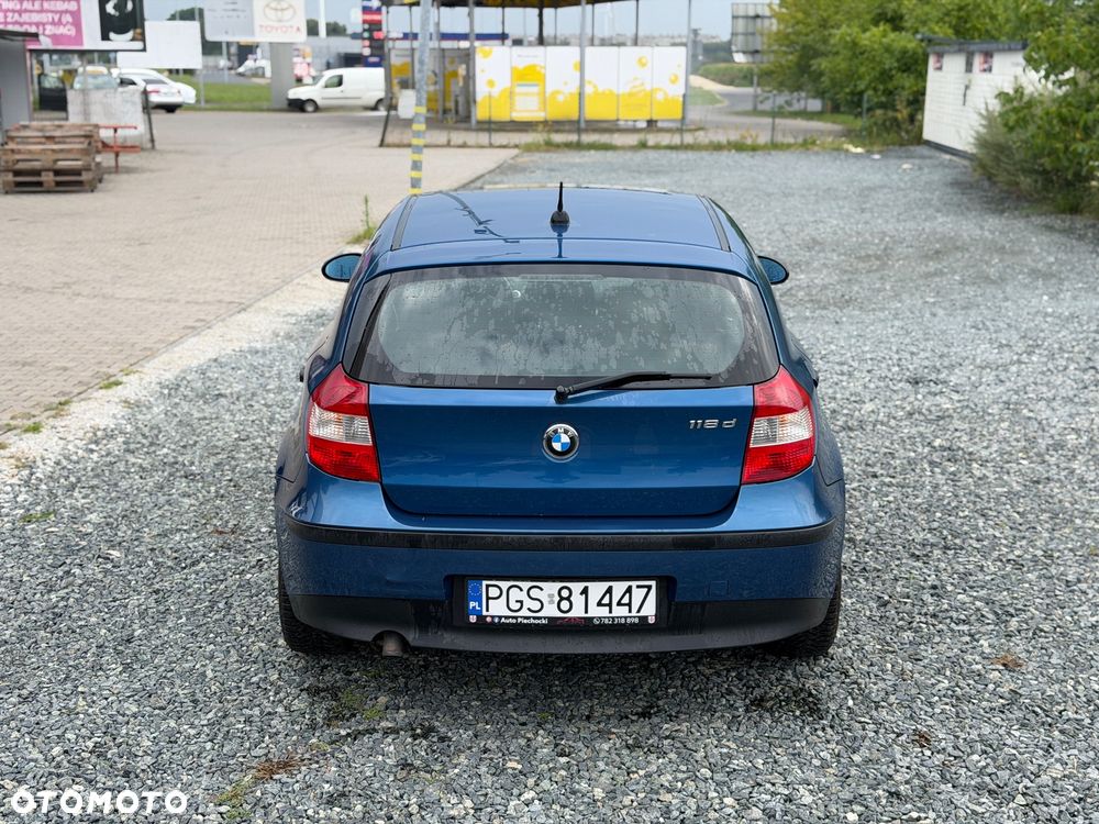BMW Seria 1 - 13