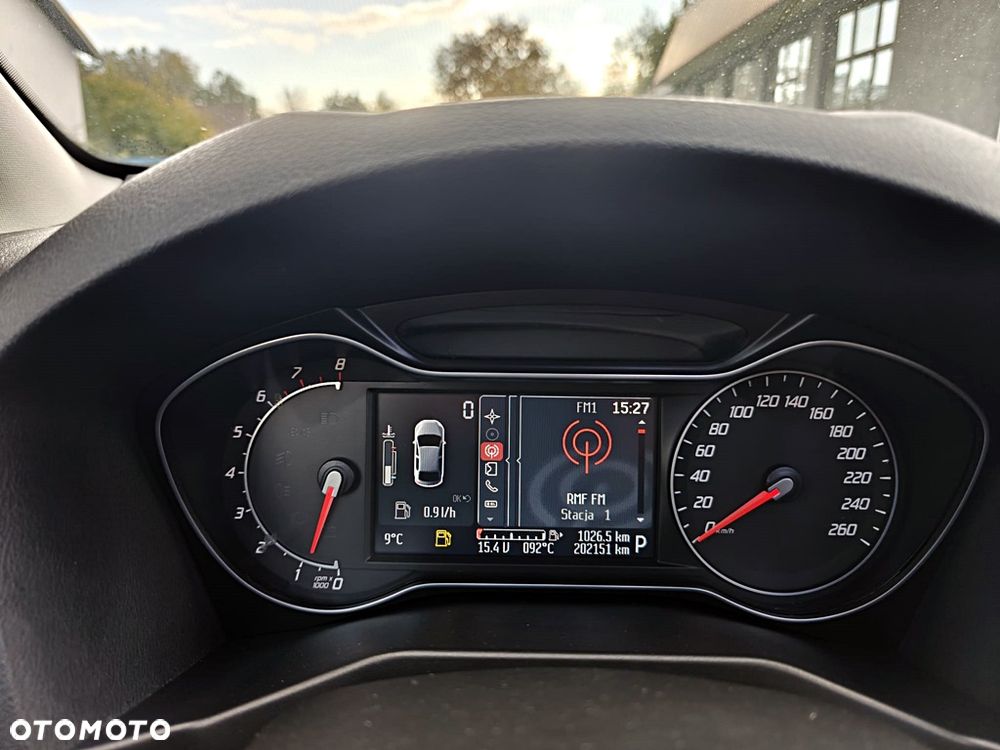 Ford Mondeo 2.0 EcoBoost Titanium S - 23