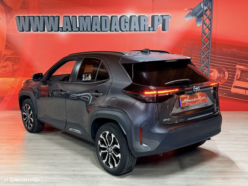 Toyota Yaris Cross 1.5 HDF Premier Edition - 4