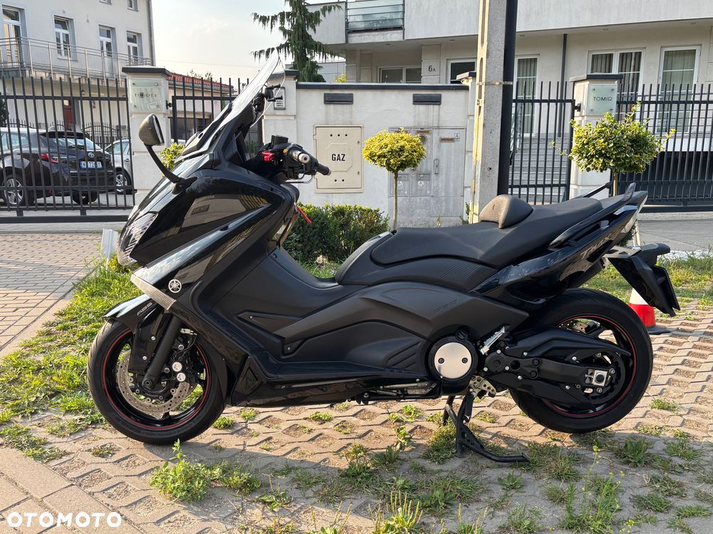 Yamaha Tmax - 6
