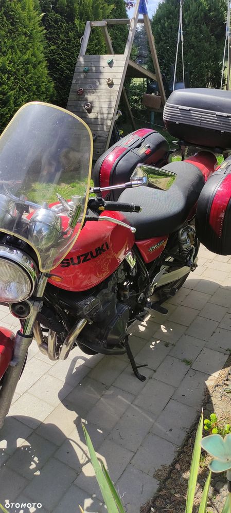 Suzuki GSX - 1