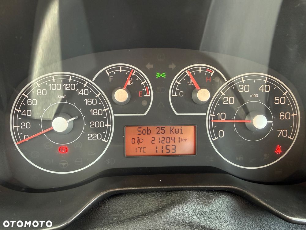 Fiat Grande Punto 1.3 Multijet 16V Dynamic - 11