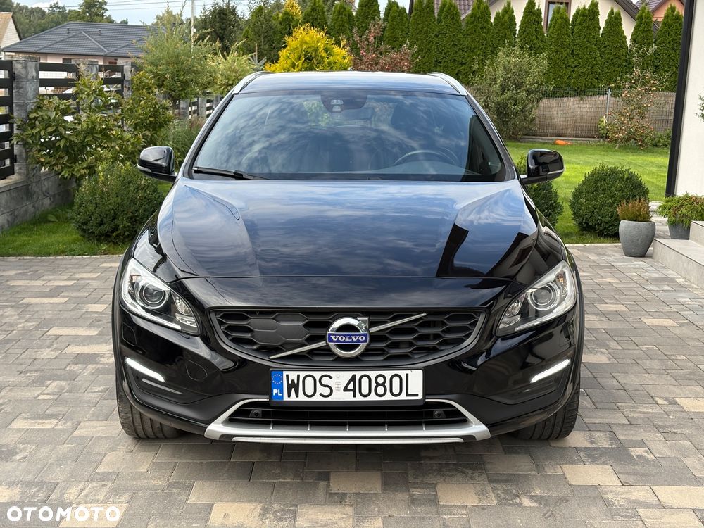 Volvo V60 Cross Country D3 Geartronic Summum - 3