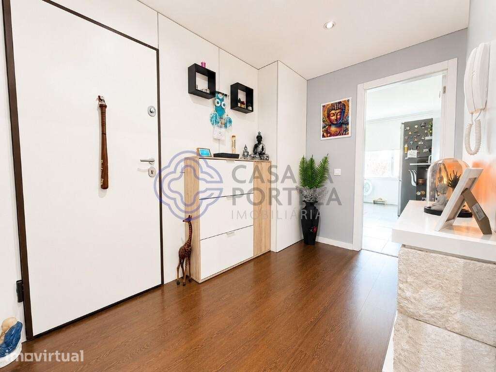Apartamento T2 em Sobrado, Valongo | Suíte | Roupeiros Embutidos | Gar - Grande imagem: 4/25