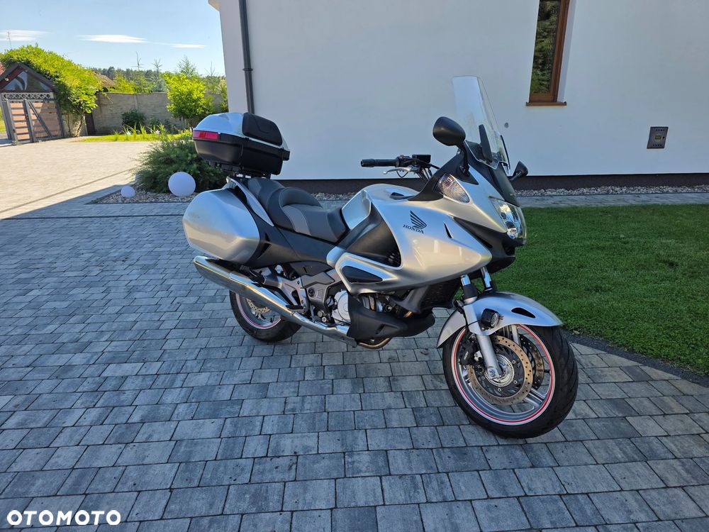 Honda NTV - 9