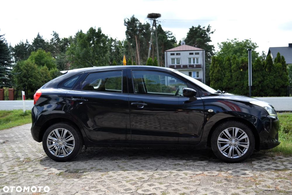 Suzuki Baleno 1.2 Dualjet Club - 12