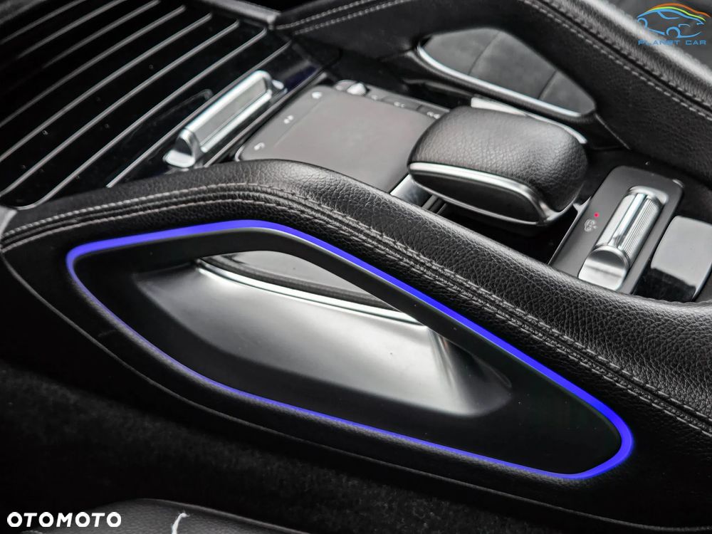 Mercedes-Benz GLE 350 d 4Matic 9G-TRONIC AMG Line - 36