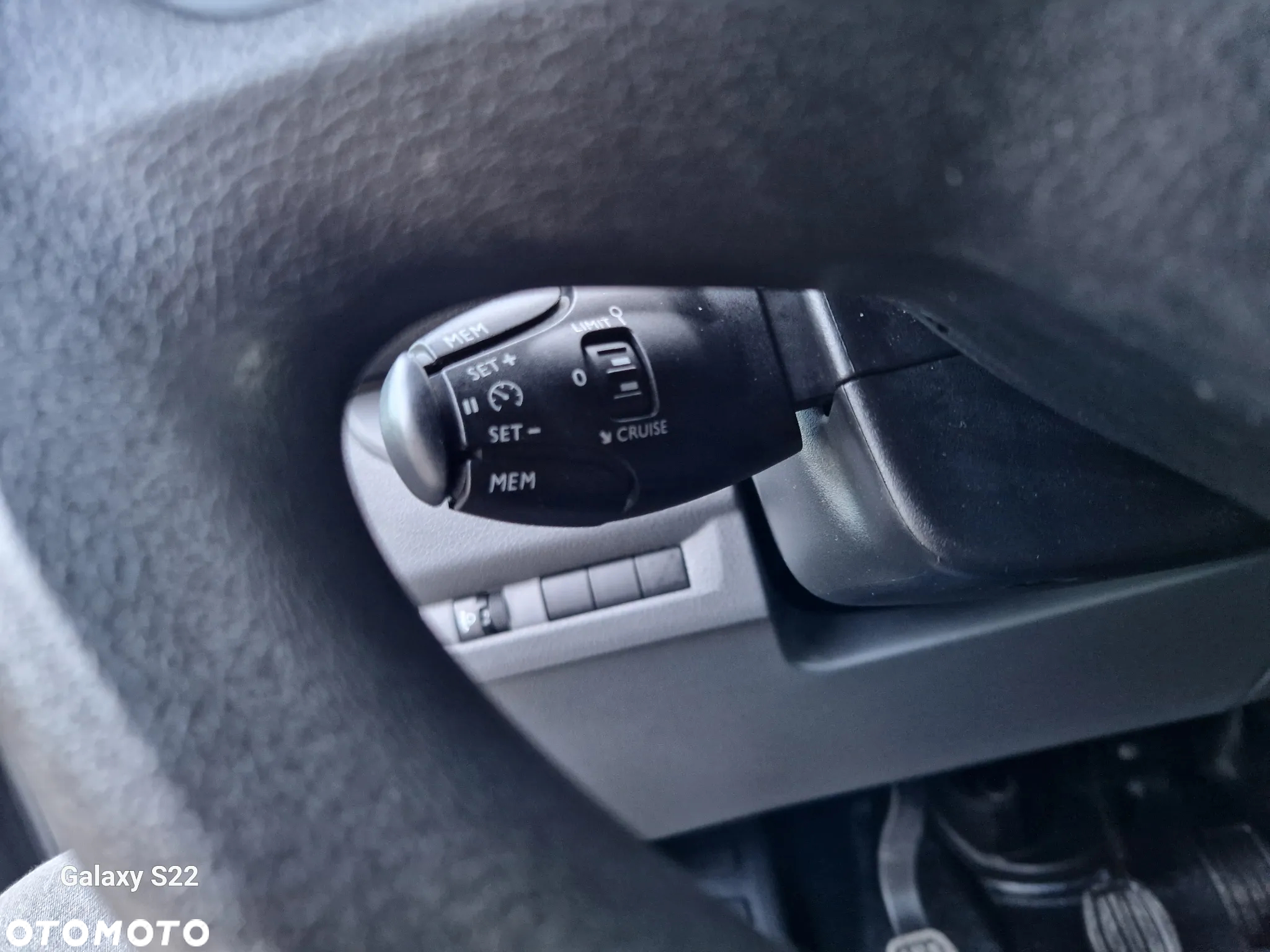 Peugeot EXPERT - 25