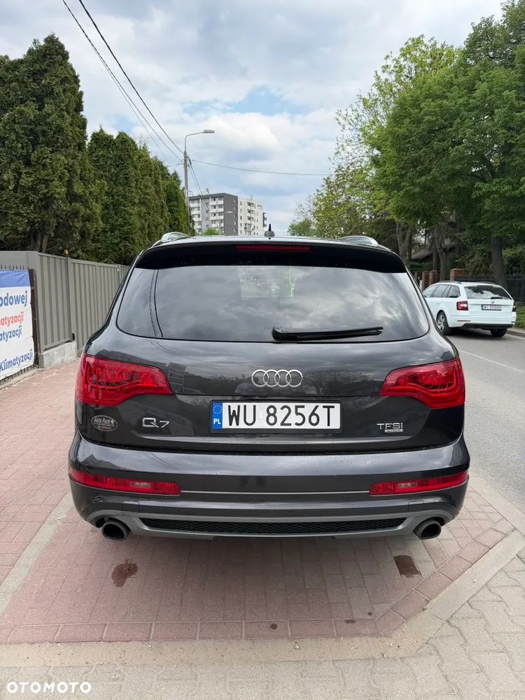 Audi Q7 - 3