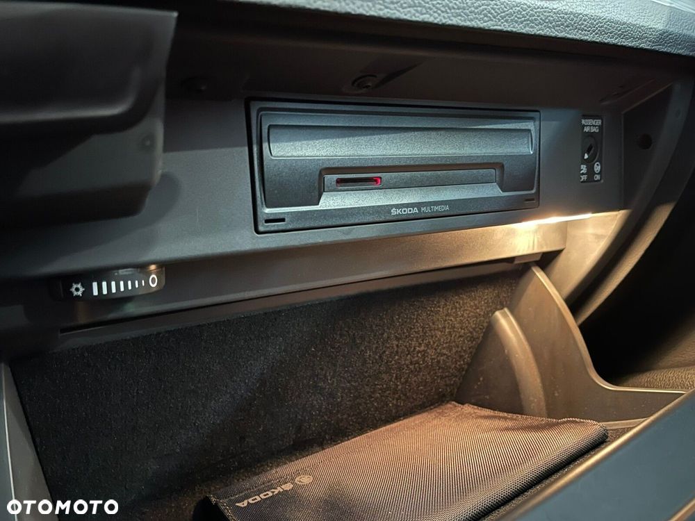 Skoda Superb 1.5 TSI Style - 36