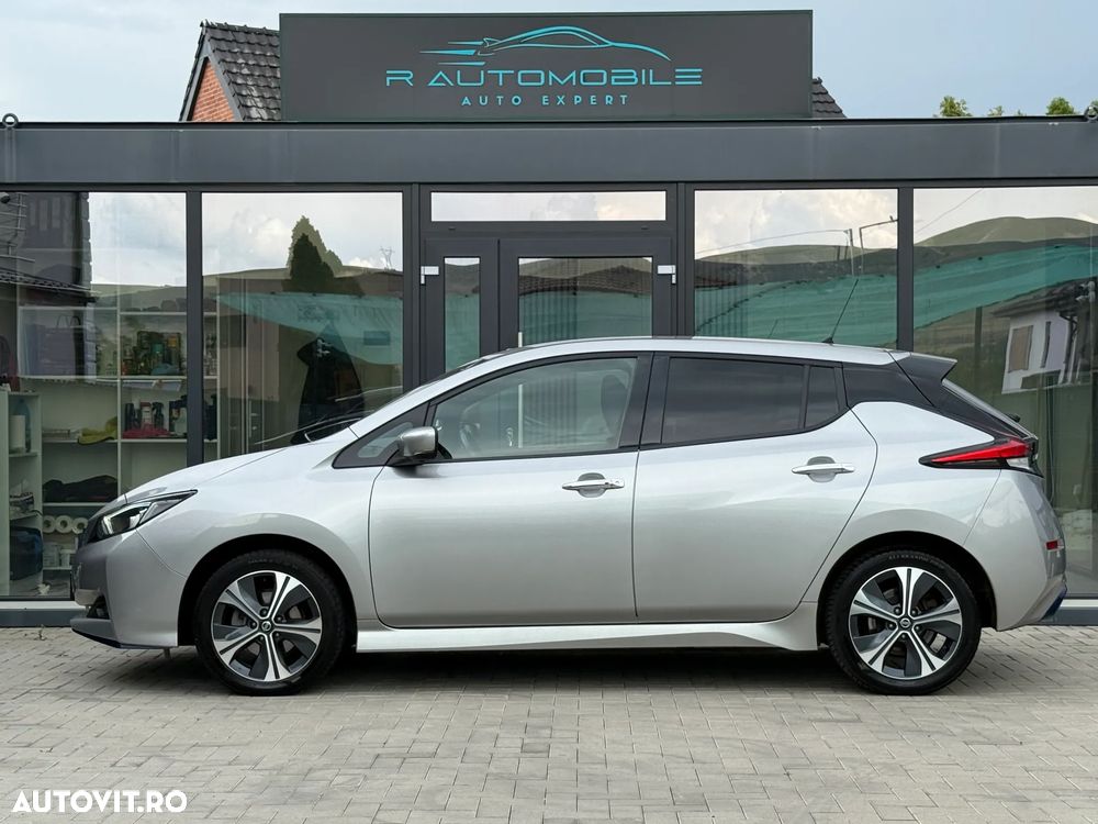 Nissan LEAF 62 kWh e+ N-Connecta - 5