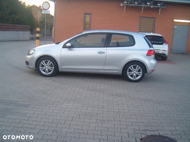 Volkswagen Golf - 9