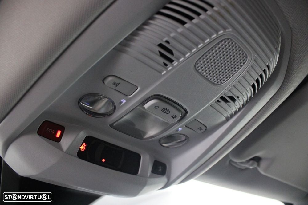Peugeot 3008 1.2 PureTech Allure EAT8 - 27