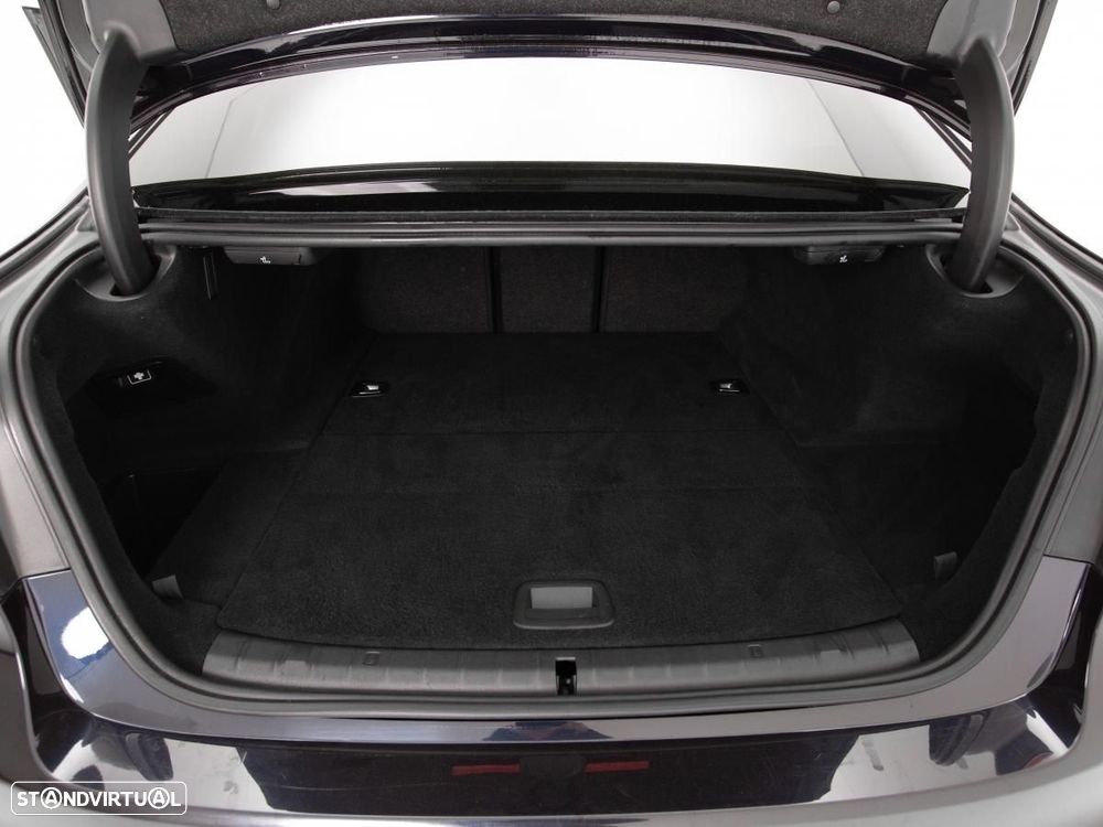 BMW 530 e iPerformance Pack M - 13