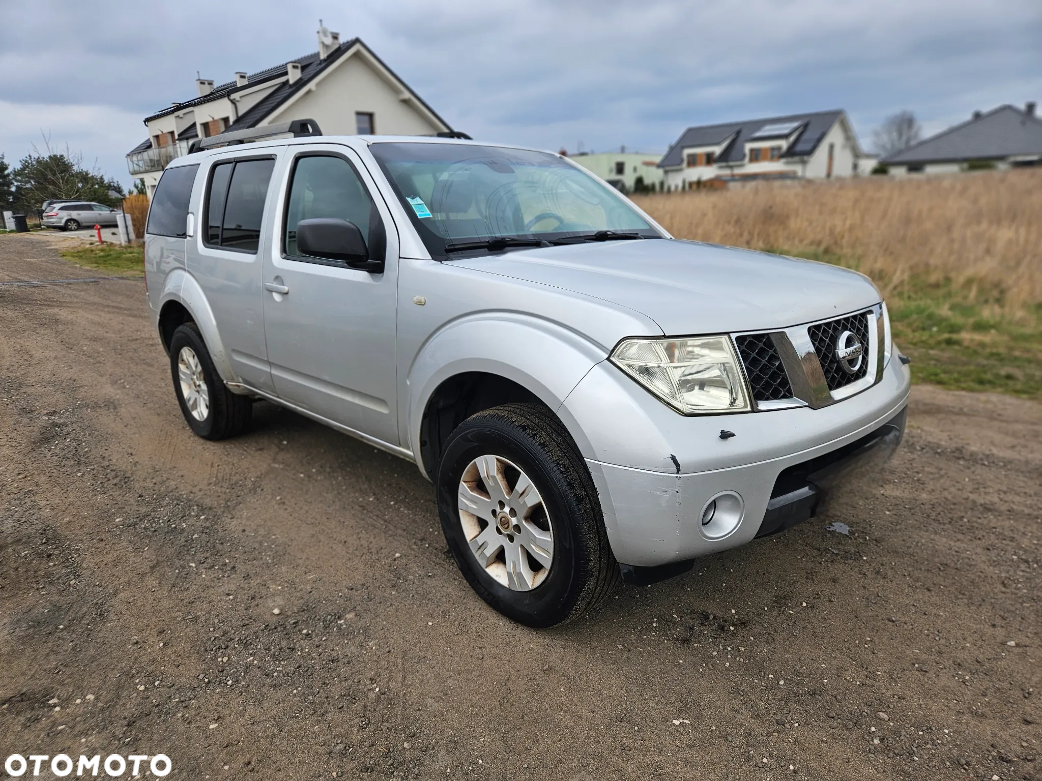 Nissan Pathfinder - 4