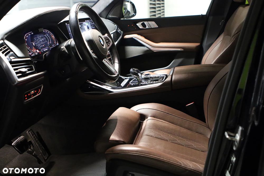 BMW X7 xDrive40i sport - 24