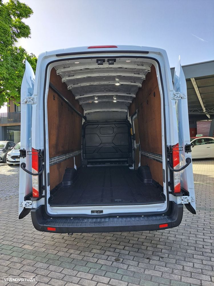 Ford Transit - 17