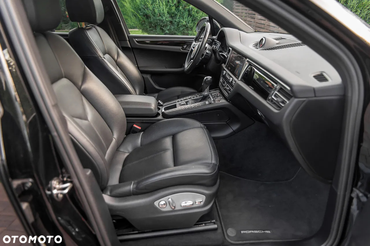 Porsche Macan T PDK - 22