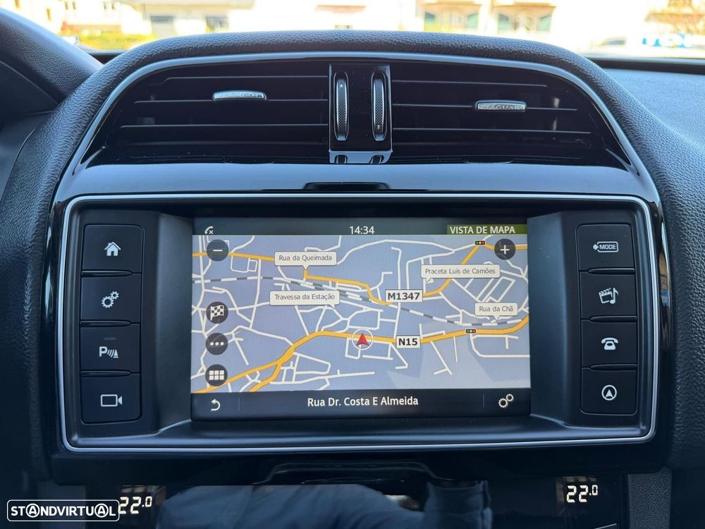 Jaguar F-Pace 2.0 i4D Prestige Aut. - 28