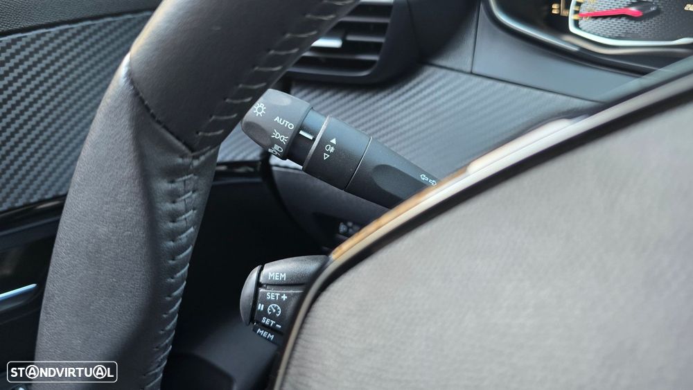 Peugeot 208 1.2 PureTech Active - 13