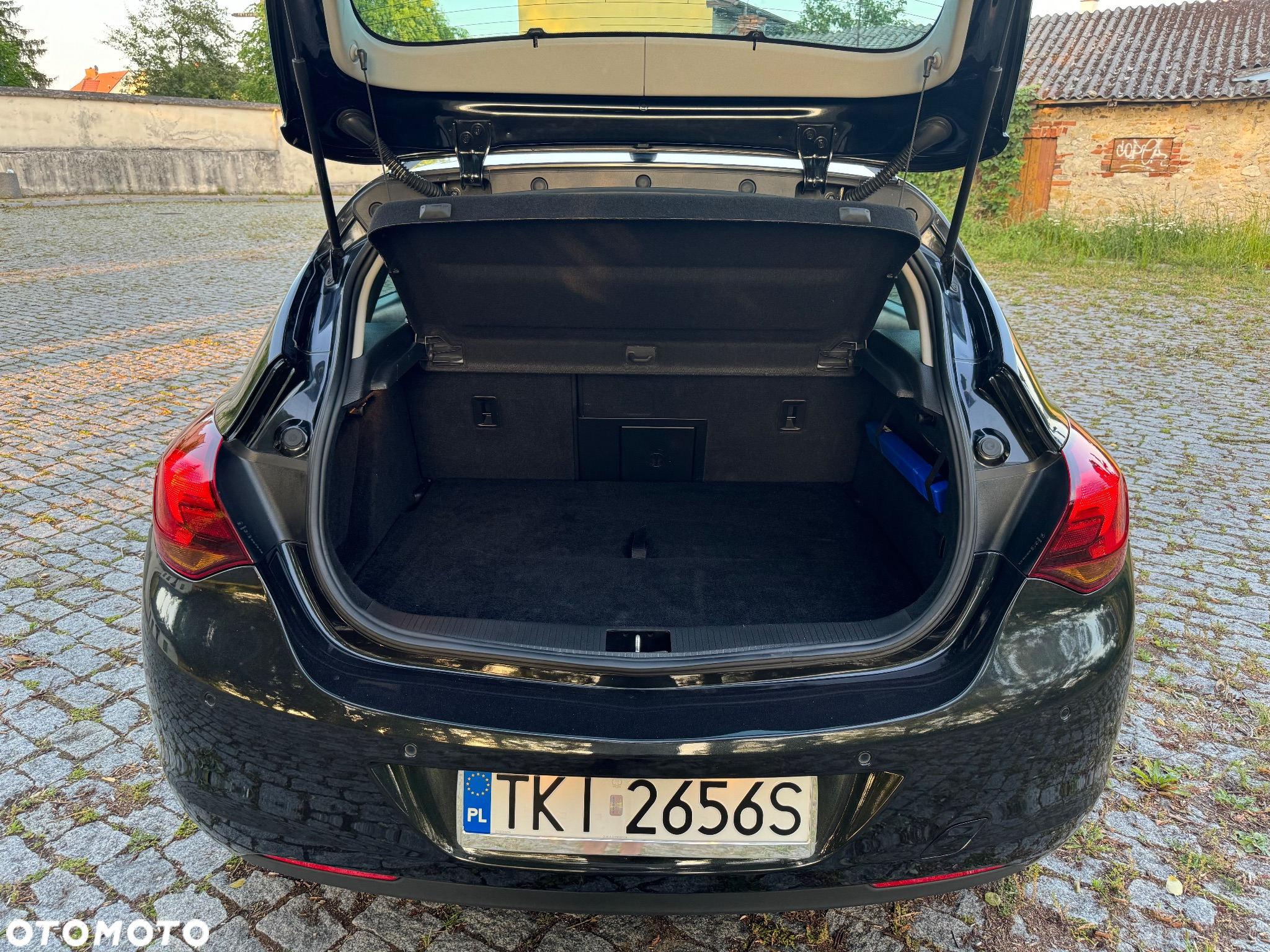 Opel Astra IV 1.7 CDTI Cosmo - 18
