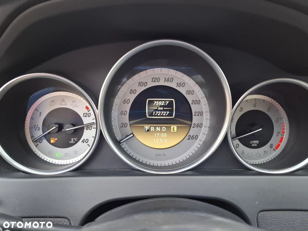 Mercedes-Benz Klasa C 350 BlueEFFICIENCY 7G-TRONIC Edition 1 - 14