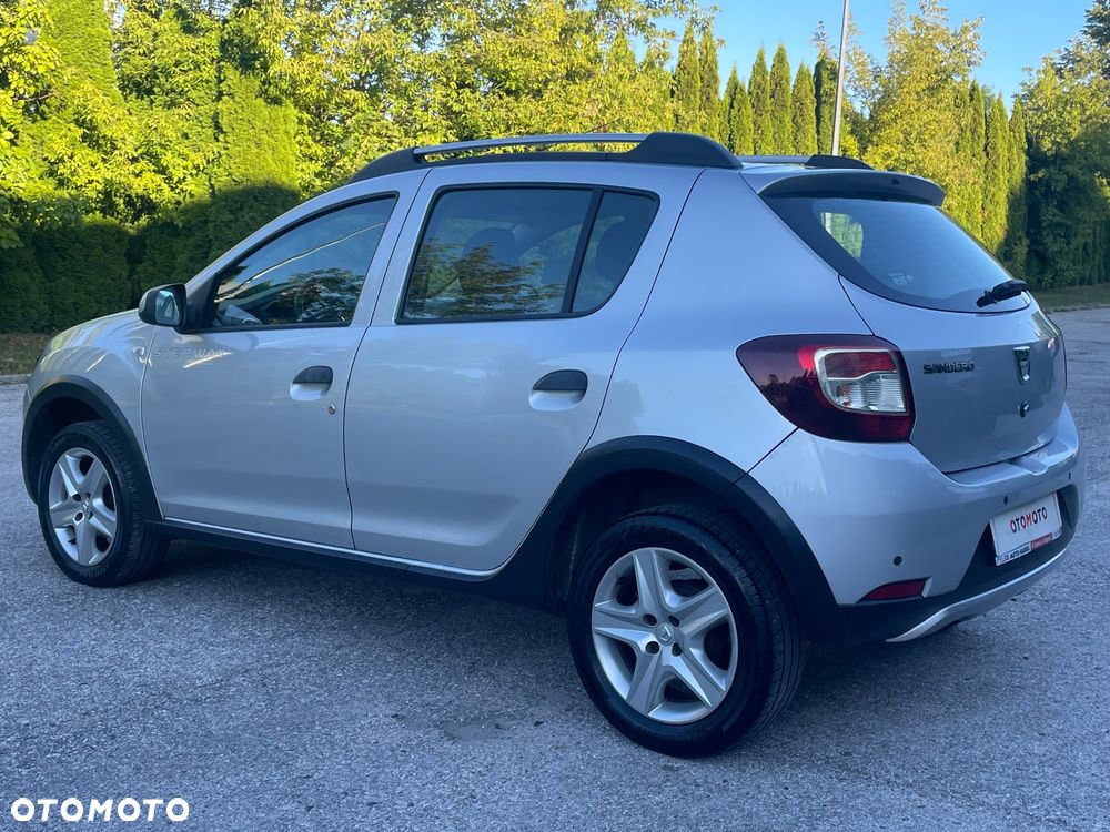 Dacia Sandero Stepway TCe 90 (S&S) Celebration - 25