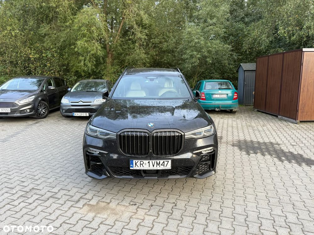 BMW X7 xDrive40d mHEV - 31