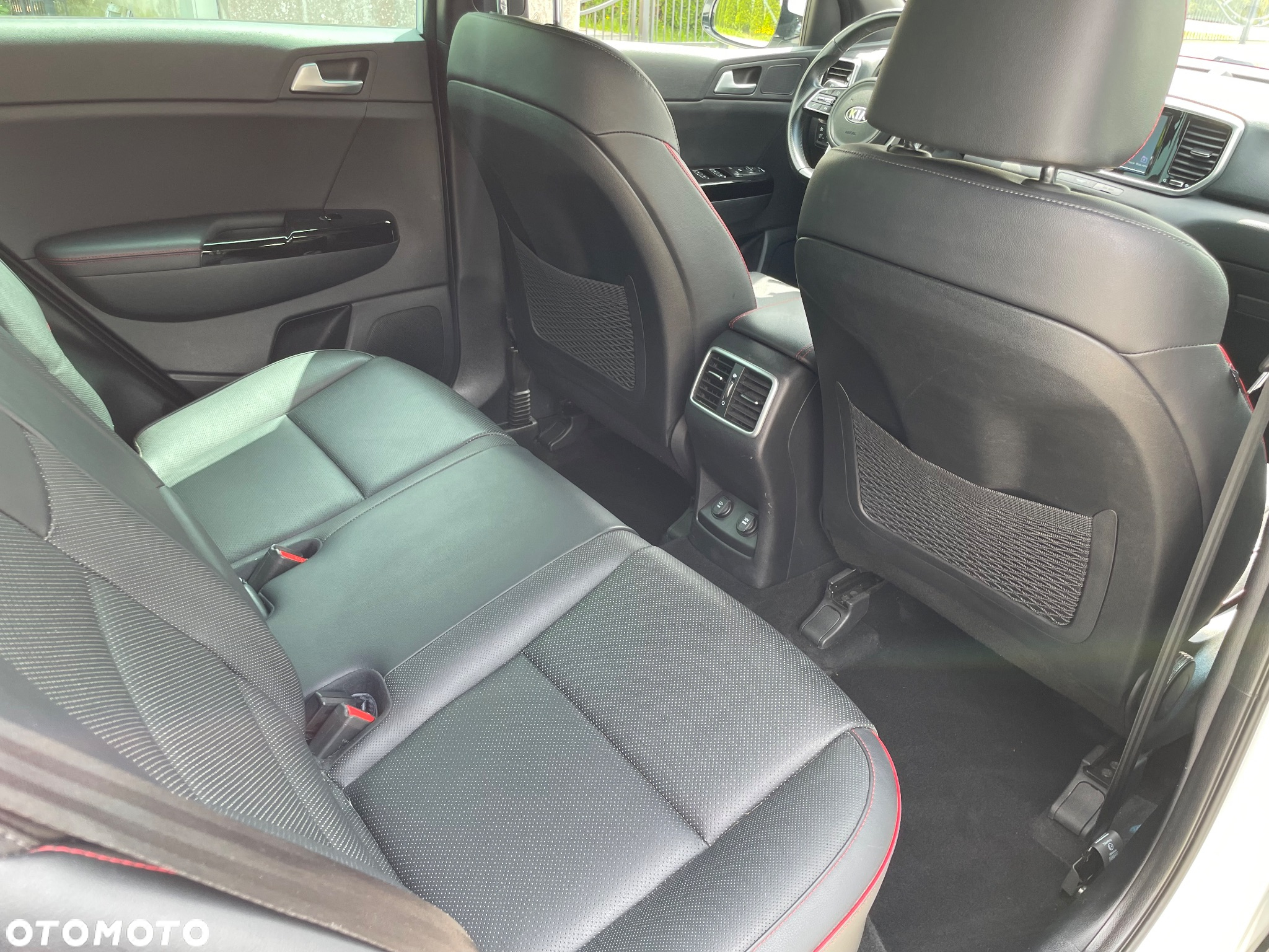 Kia Sportage 1.6 CRDI AWD Eco-Dynamics+ (48V M-H) DCT GT-Line - 11