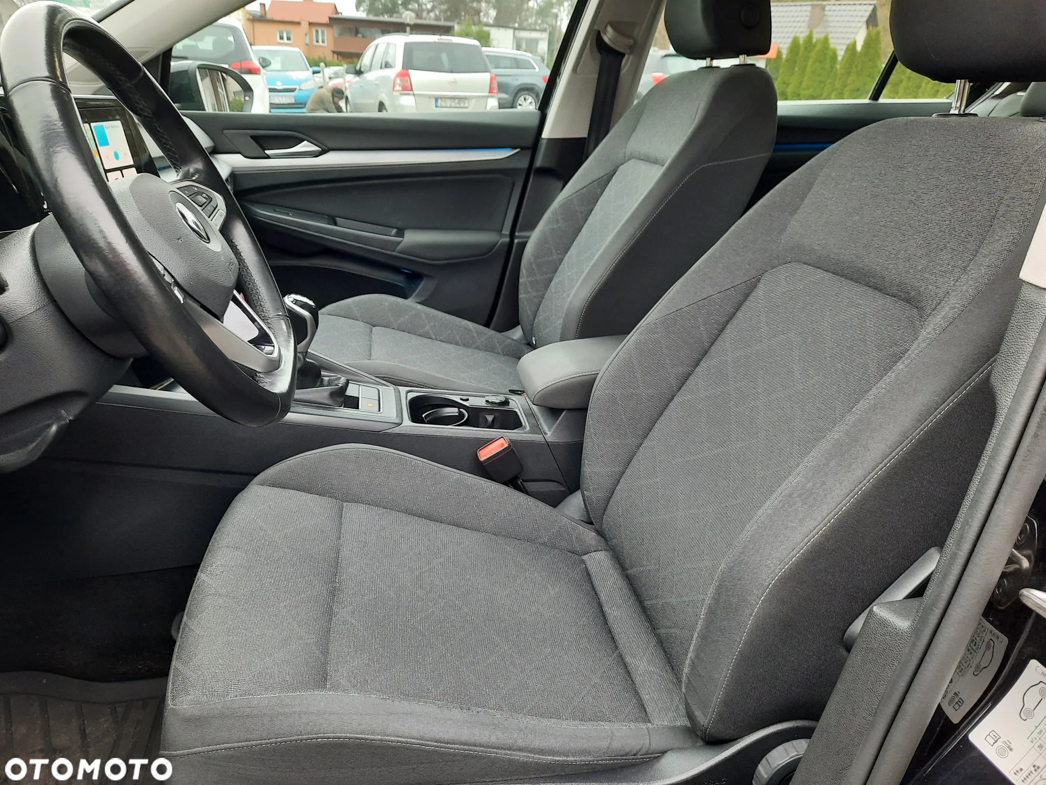 Volkswagen Golf VIII 2.0 TDI Life - 8