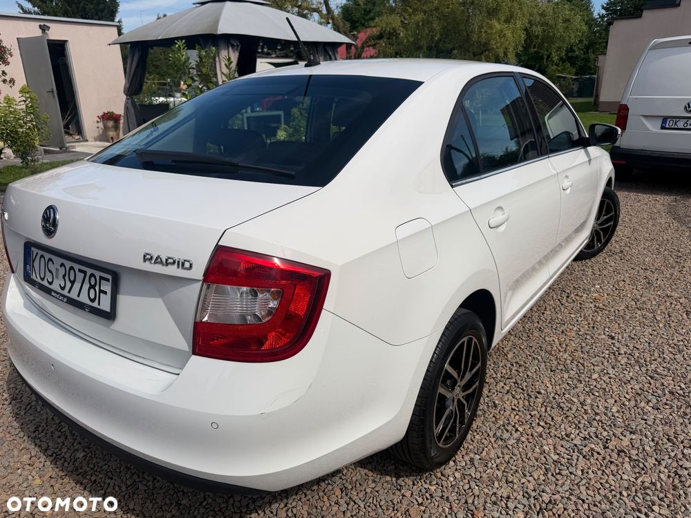 Skoda RAPID 1.2 TSI Active - 6