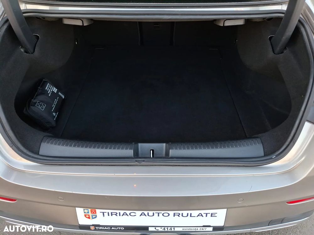 Mercedes-Benz CLA - 24