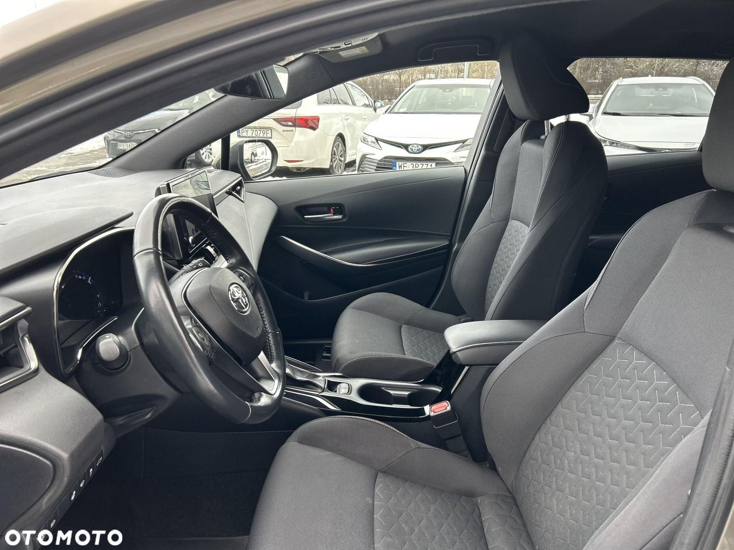 Toyota Corolla - 10