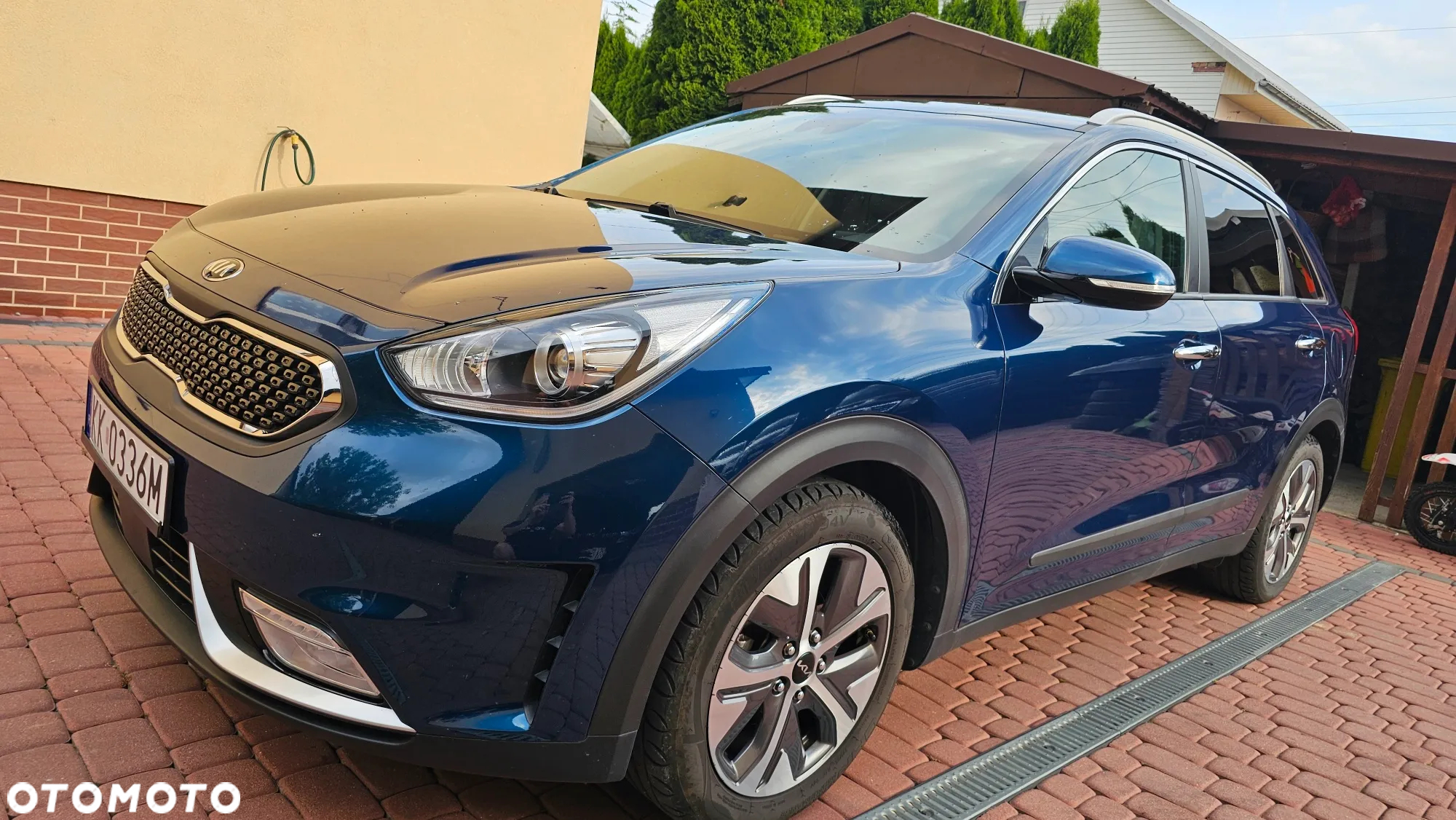 Kia Niro 1.6 GDI Hybrid L - 12