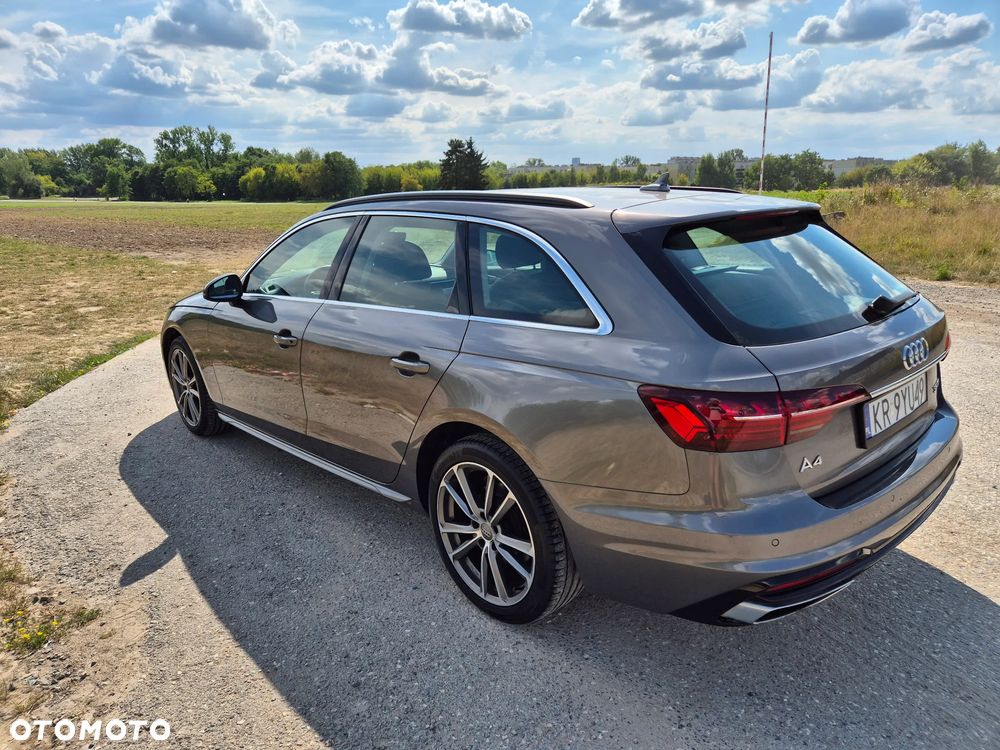 Audi A4 - 4