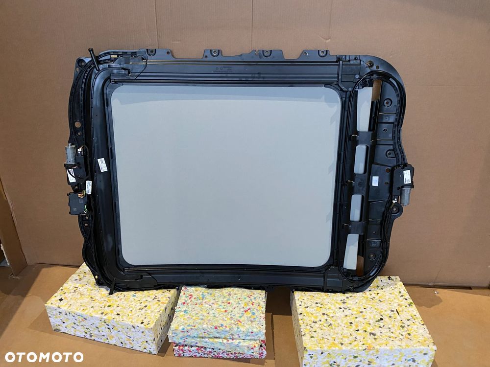 Audi Q3 83A Szyberdach panorama kompletny roleta sterownik 83A877041 32km - 5