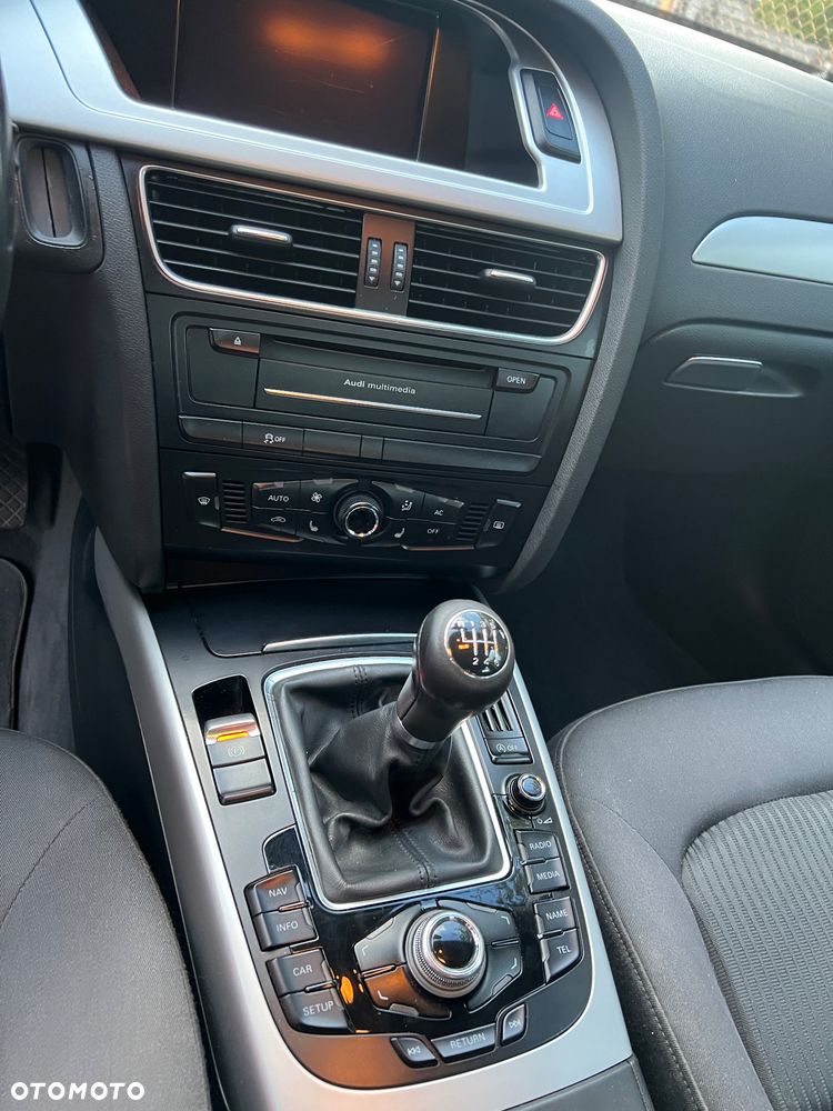 Audi A4 Avant 2.0 TDI - 15
