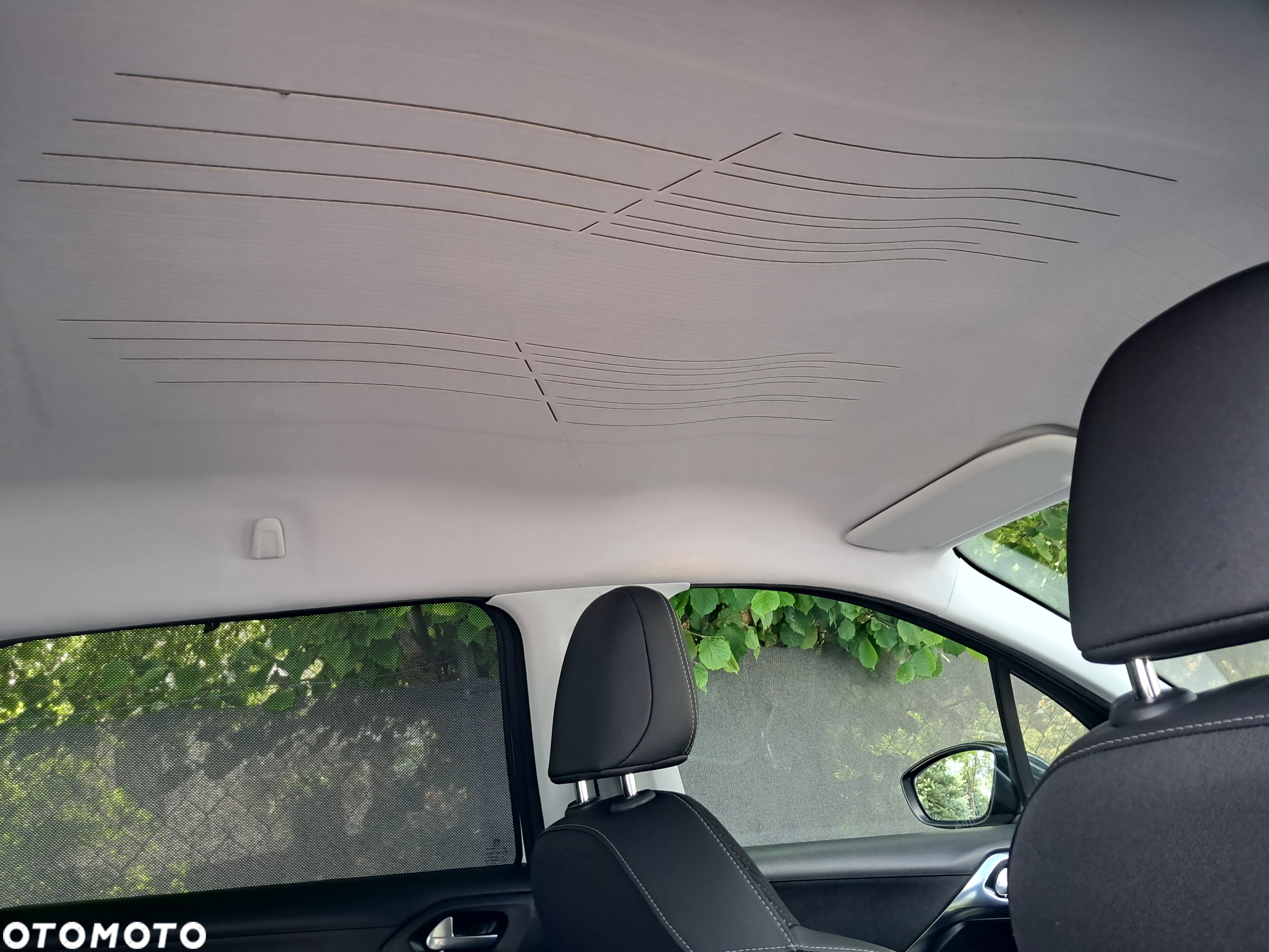 Peugeot 2008 PureTech 130 Allure Pack - 28