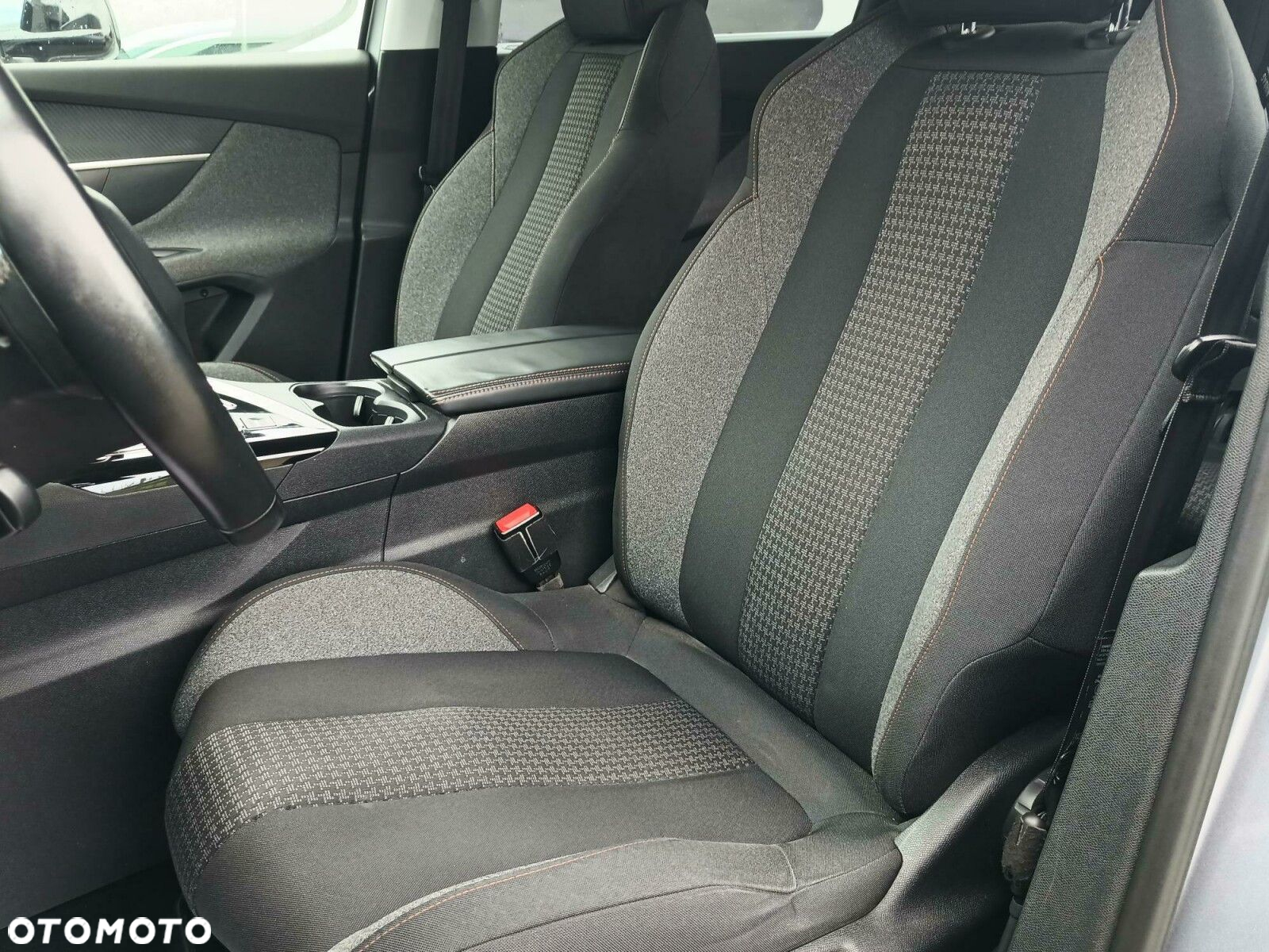 Peugeot 5008 - 15