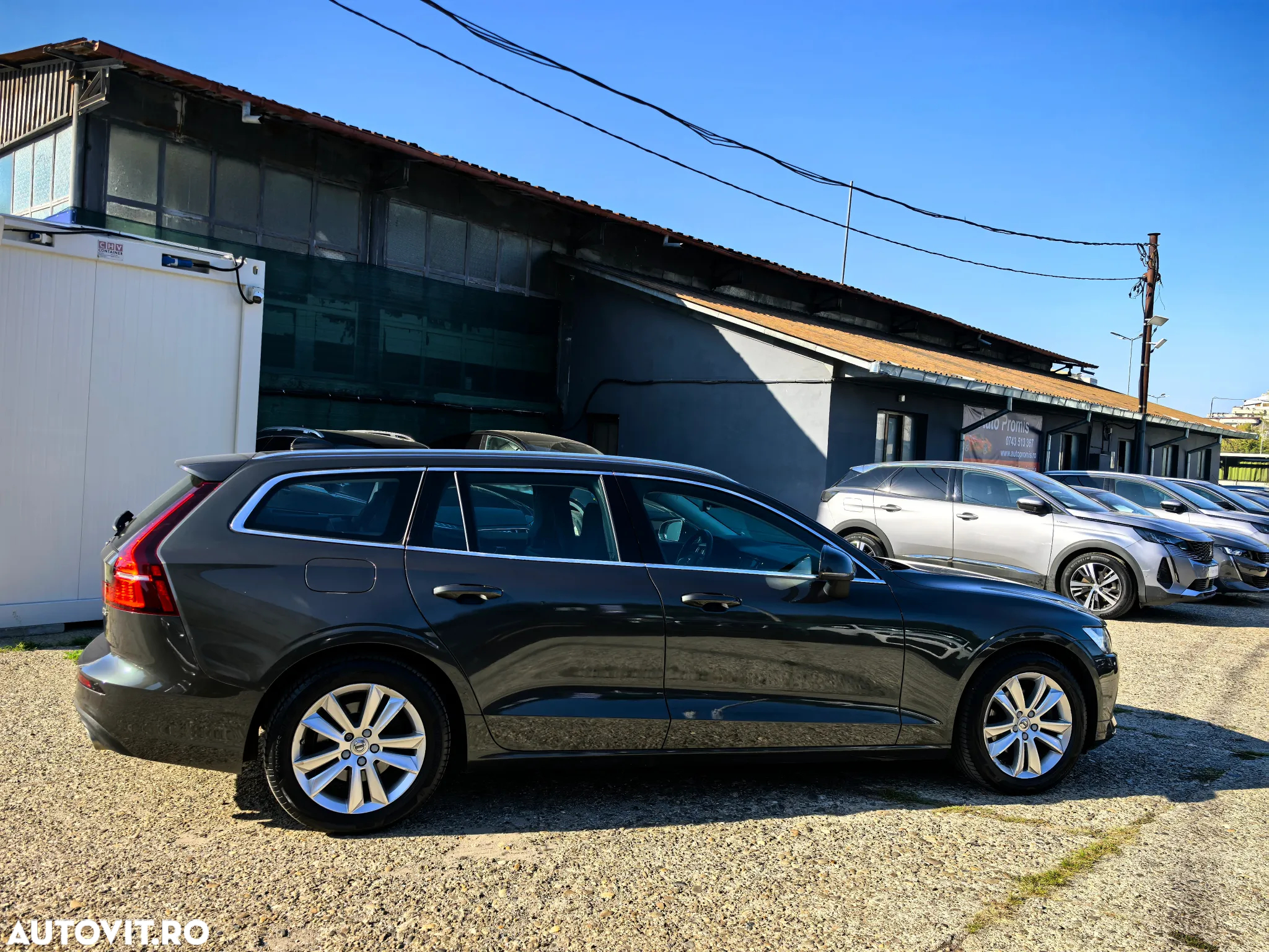Volvo V60 D3 Geartronic Momentum Pro - 12